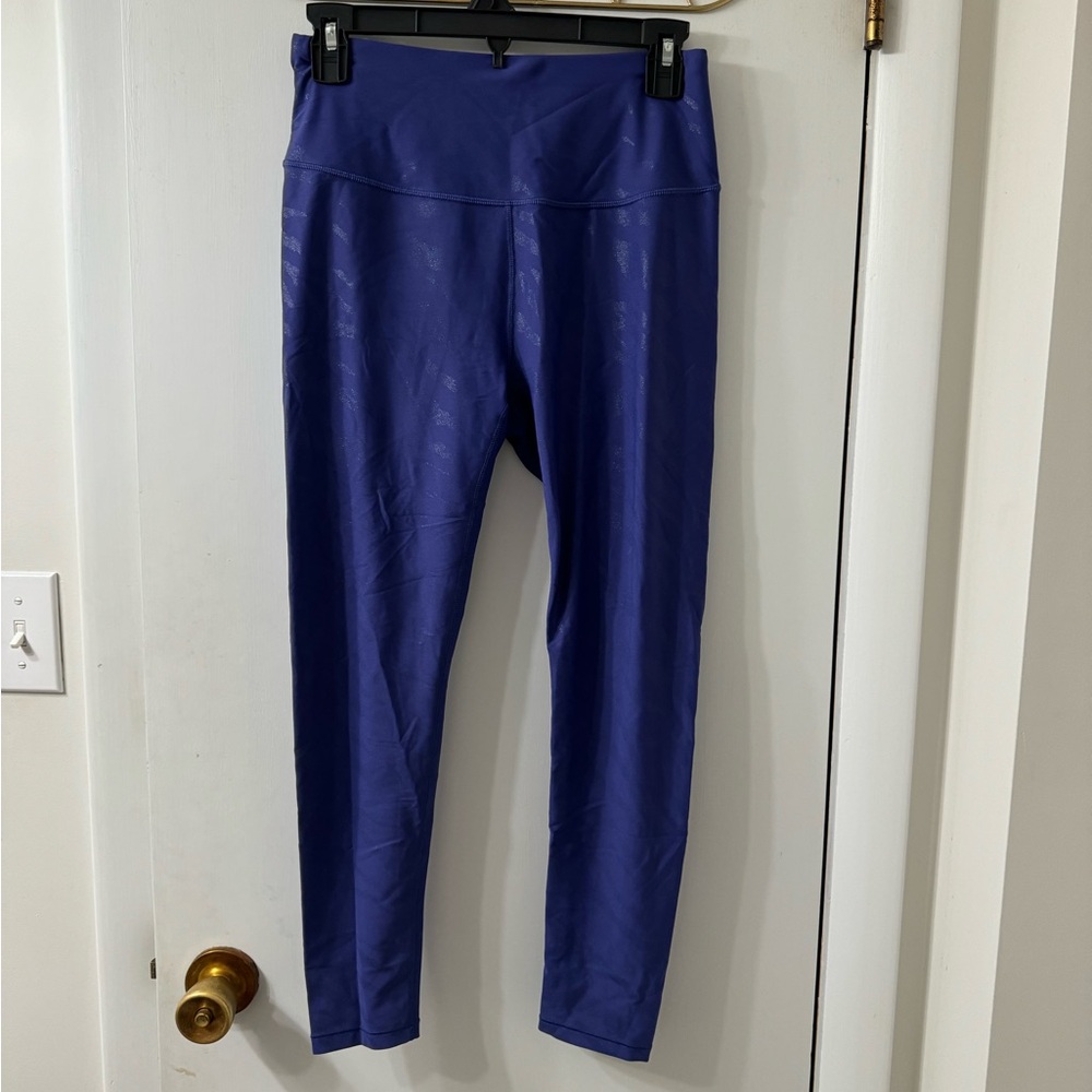 calia (carrie underwood) leggings, size medium
